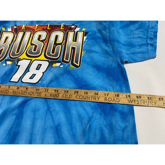 Kyle Busch Joe Gibbs Racing T-Shirt – Men’s Large, Royal M&M’s Tie-Dye - Picture 3 of 9